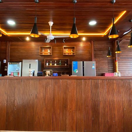 Linda Beach Hotel 누사 렘봉안 외부 사진