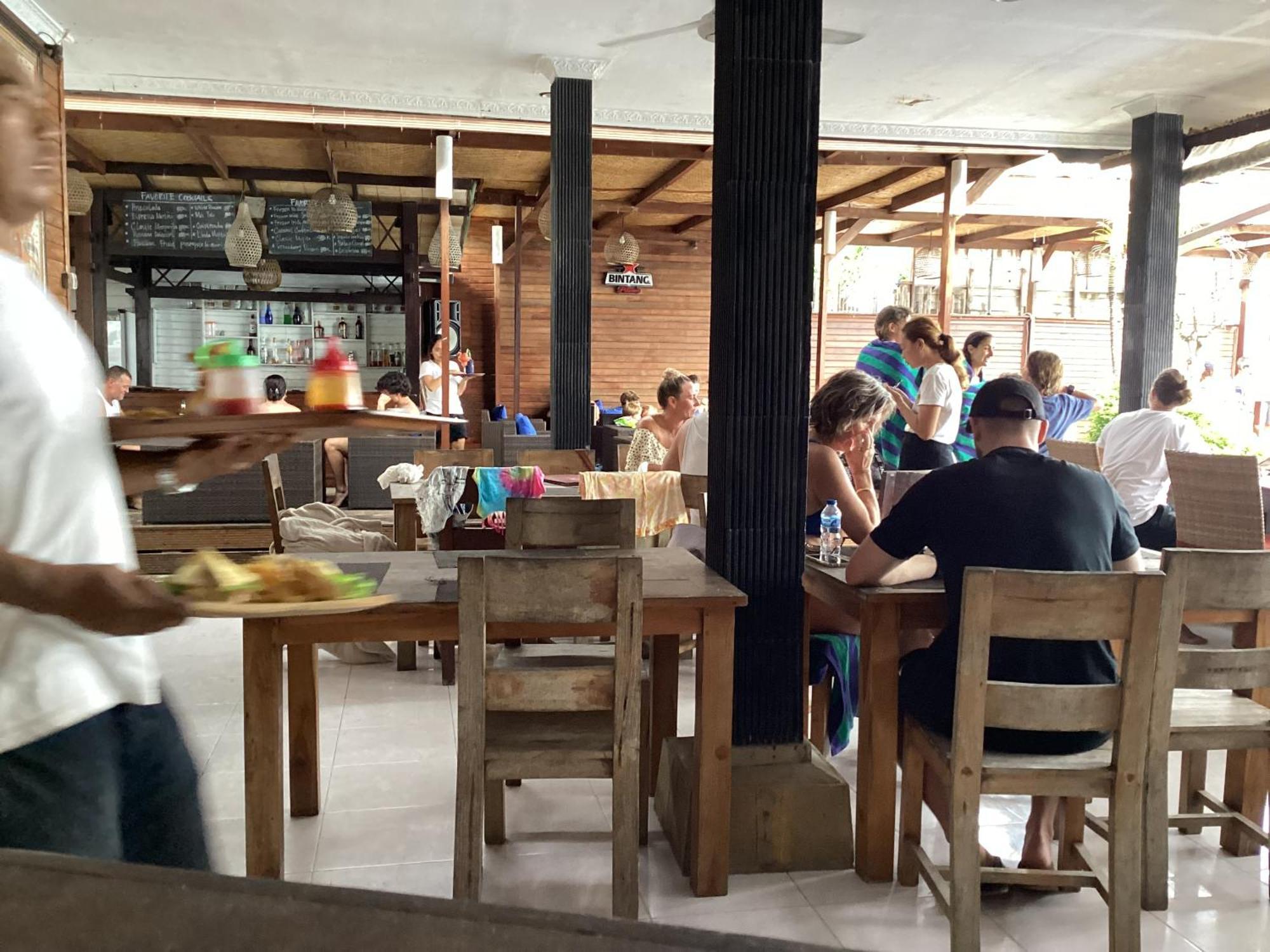 Linda Beach Hotel 누사 렘봉안 외부 사진