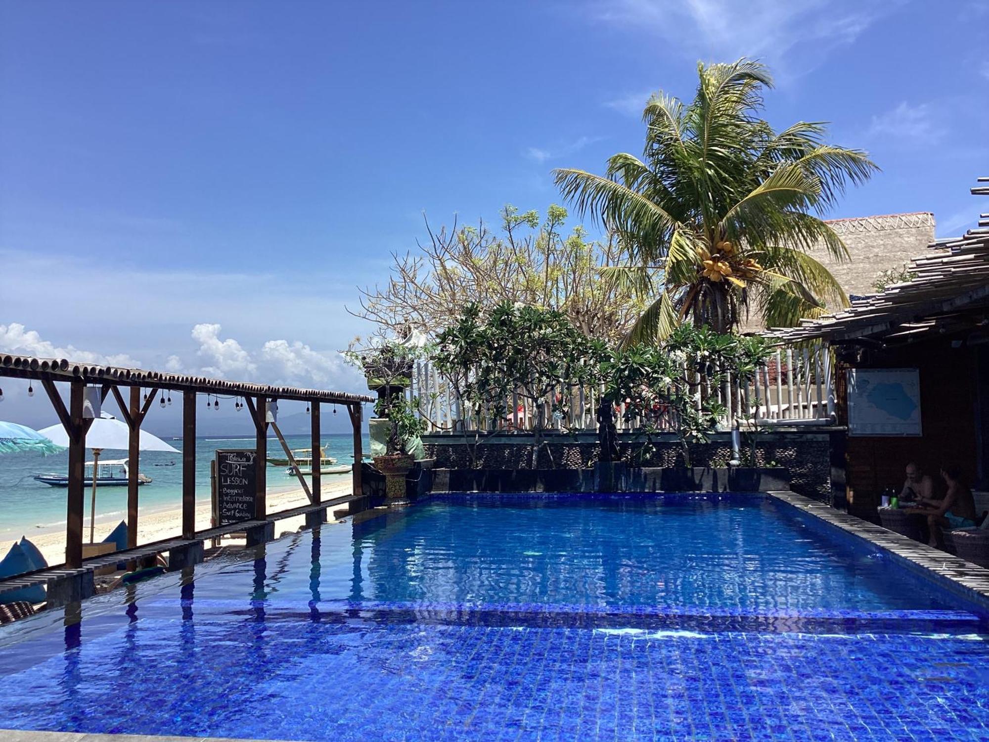 Linda Beach Hotel 누사 렘봉안 외부 사진