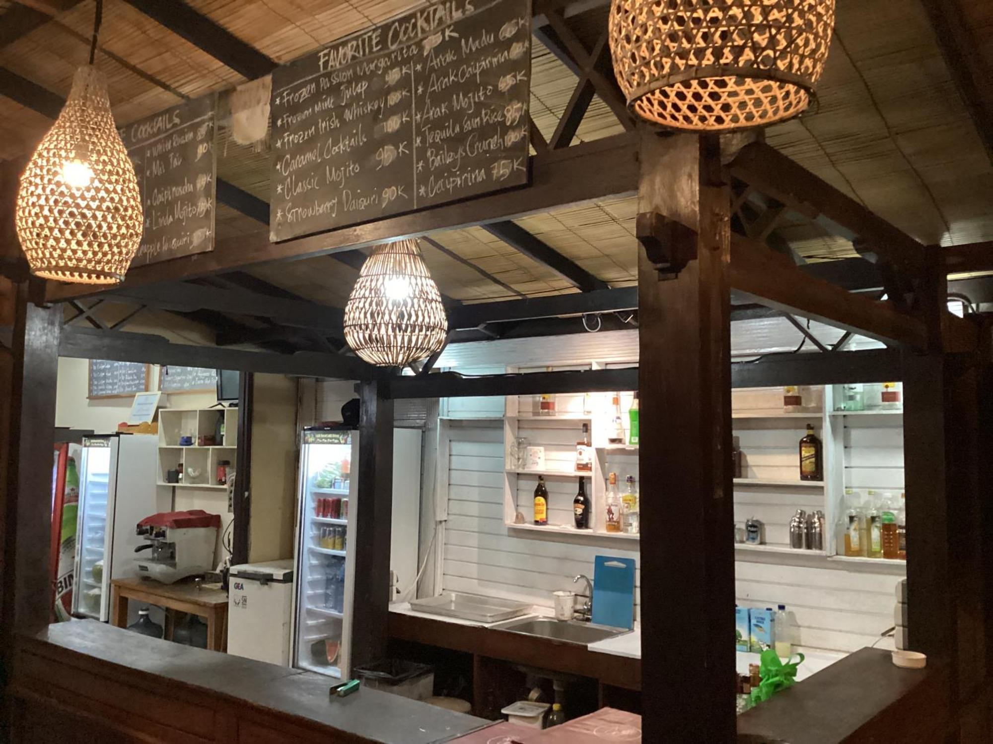 Linda Beach Hotel 누사 렘봉안 외부 사진