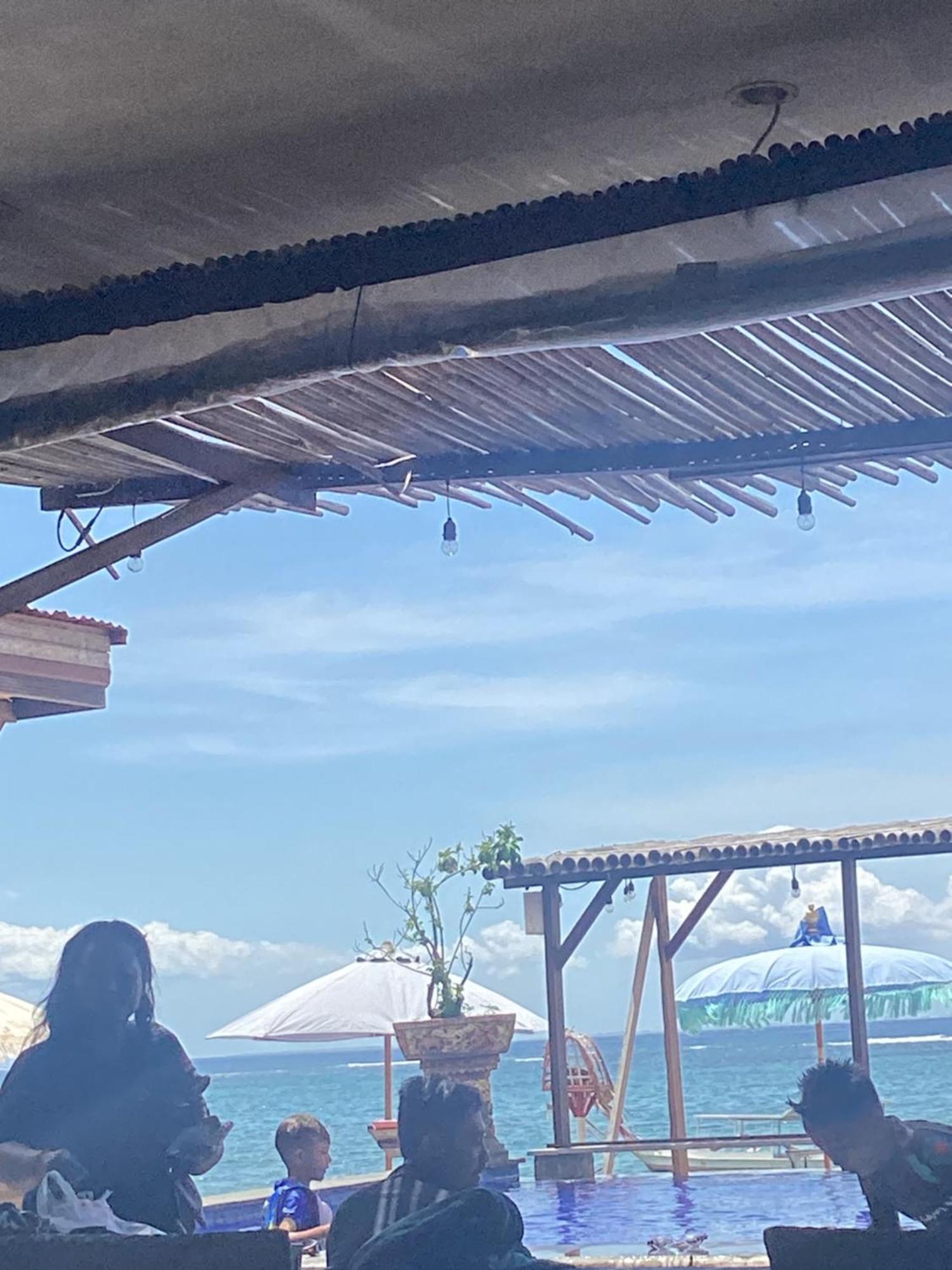 Linda Beach Hotel 누사 렘봉안 외부 사진