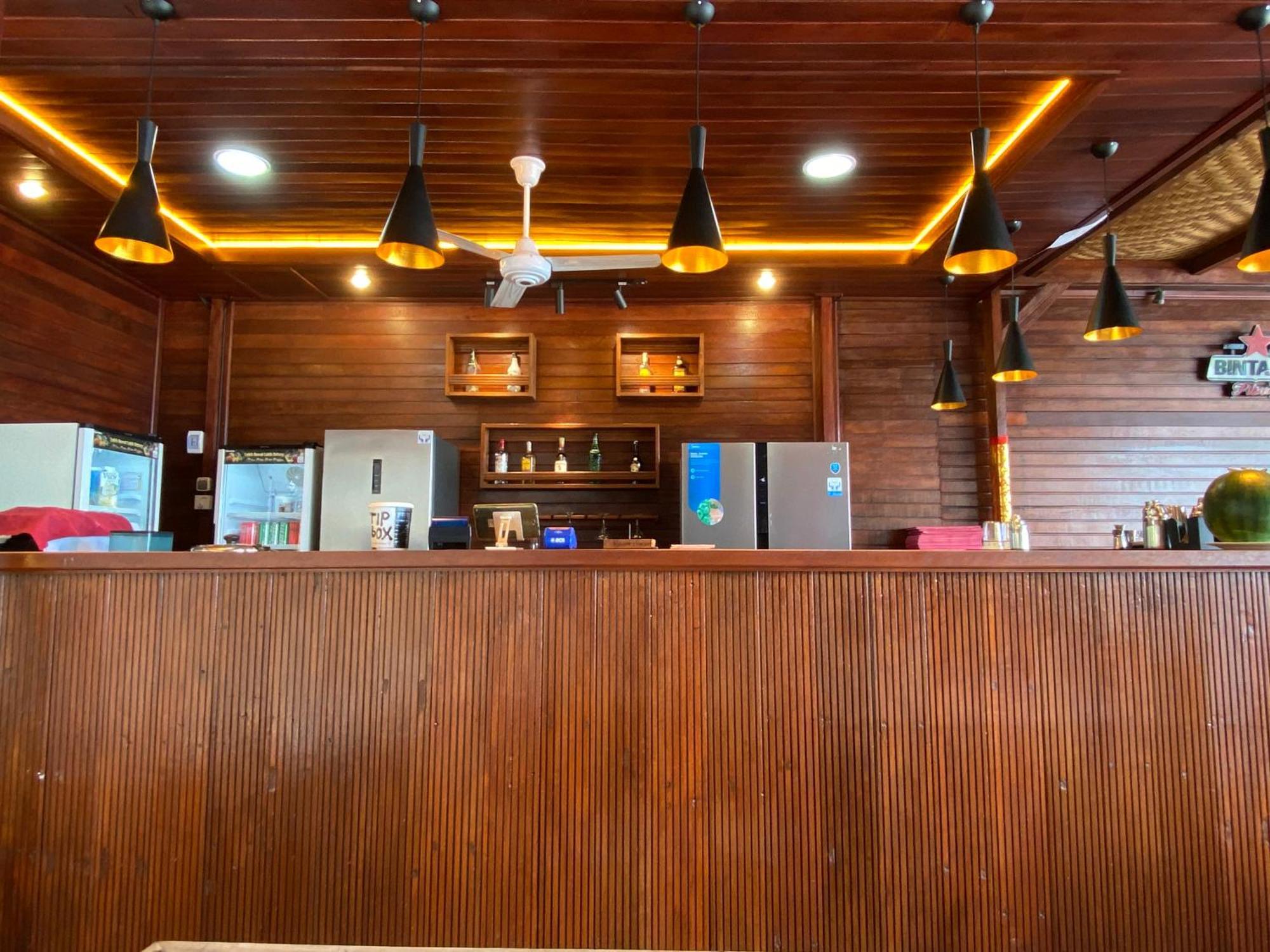 Linda Beach Hotel 누사 렘봉안 외부 사진