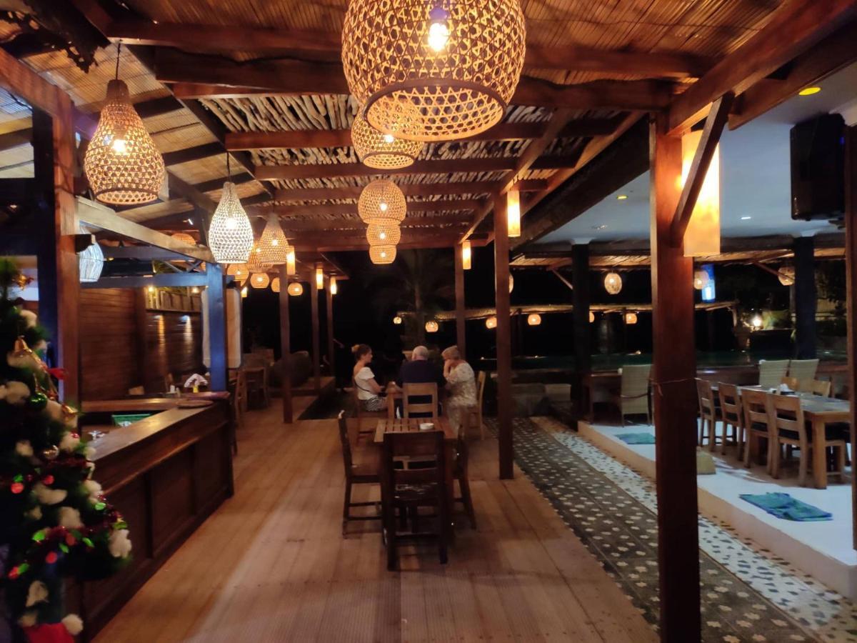 Linda Beach Hotel 누사 렘봉안 외부 사진
